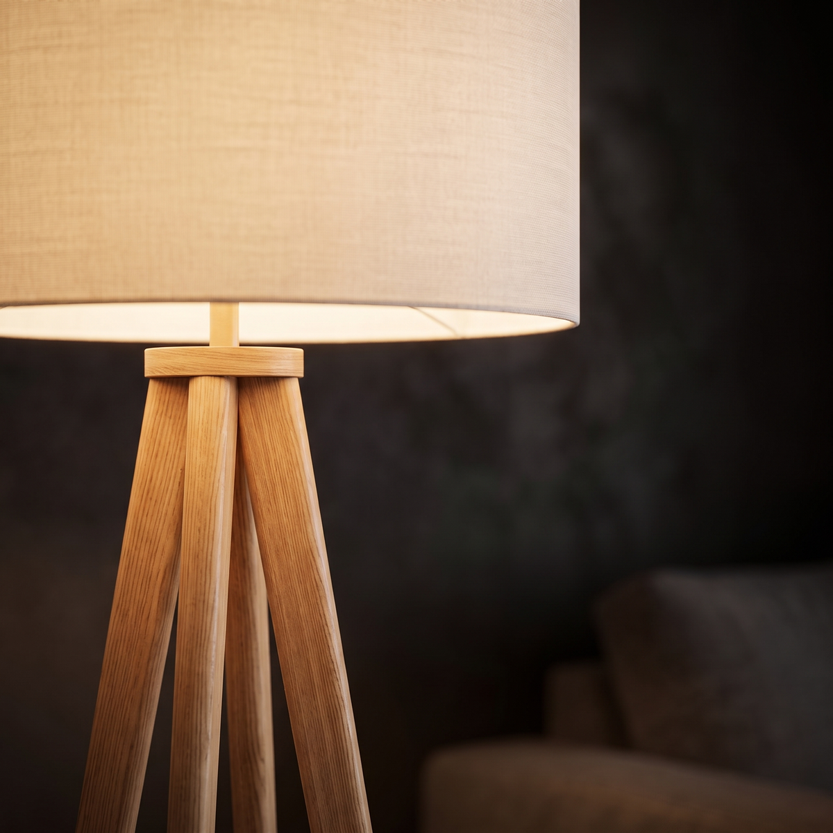 Close-up of the Wooden Tripod Floor Lamp